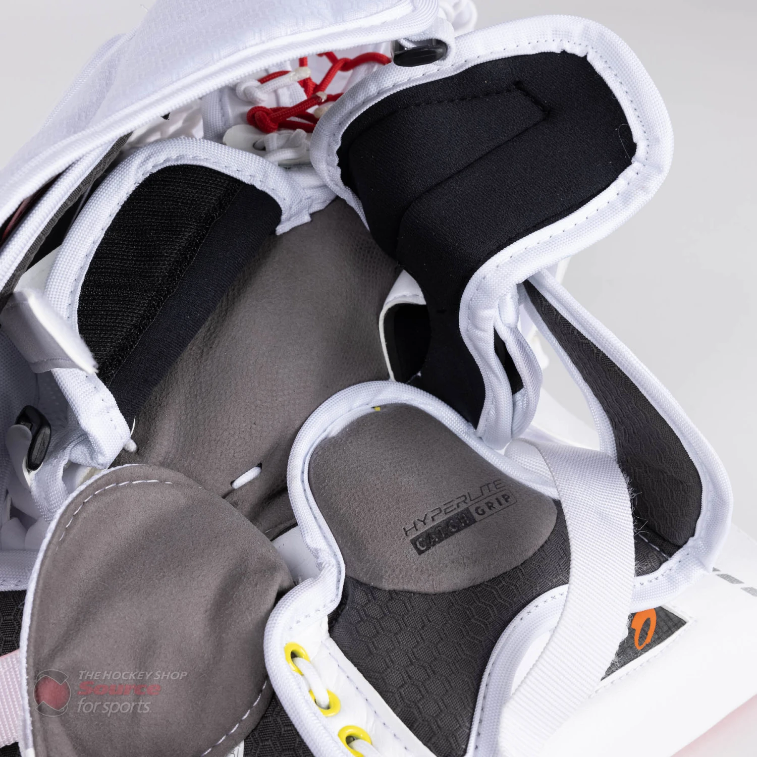 Bauer Vapor HyperLite Senior Goalie Catcher - Image 13