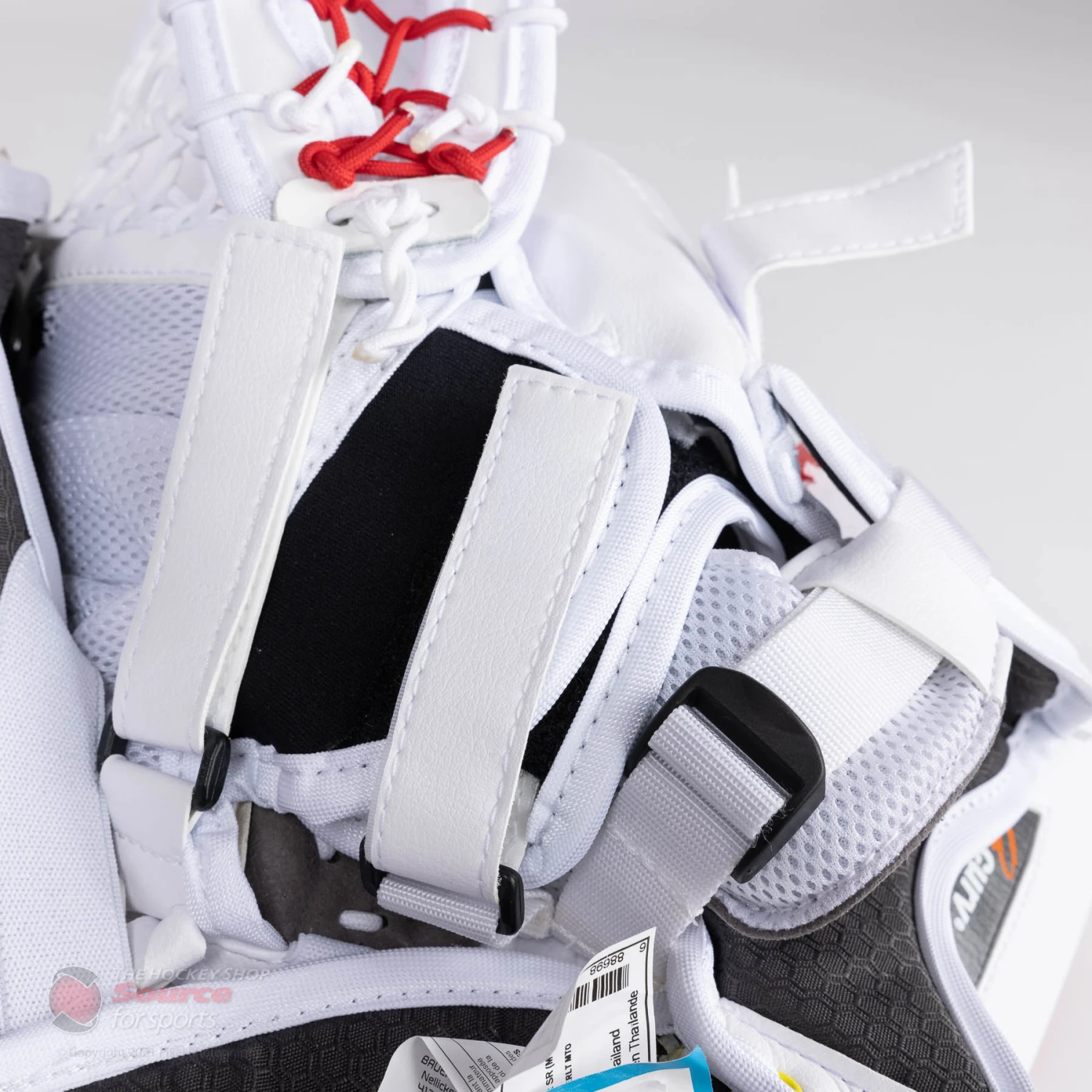 Bauer Vapor HyperLite Senior Goalie Catcher - Image 12