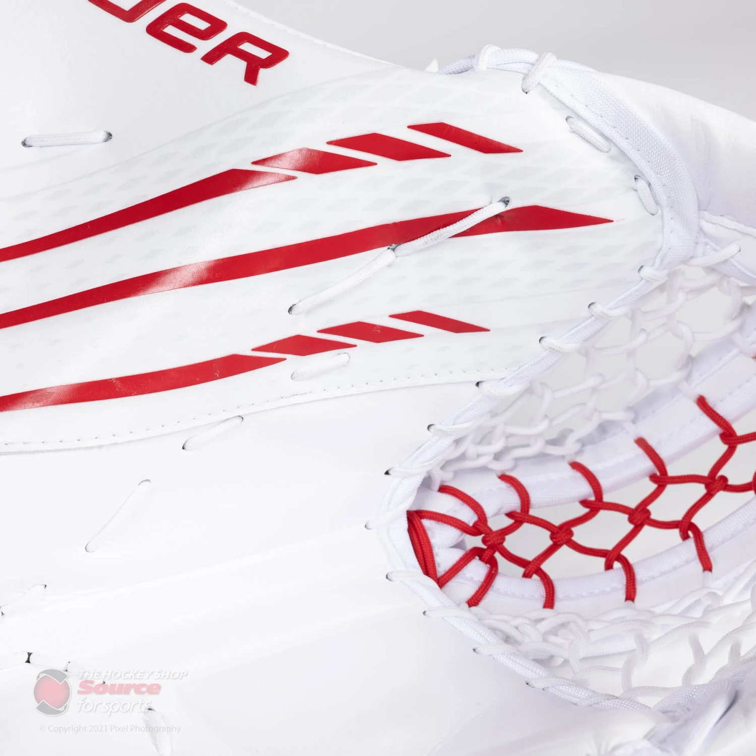 Bauer Vapor HyperLite Senior Goalie Catcher - Image 7