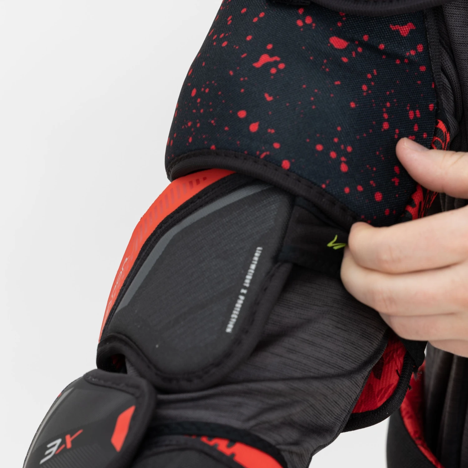 Bauer Vapor 3X Intermediate Hockey Elbow Pads - Image 6