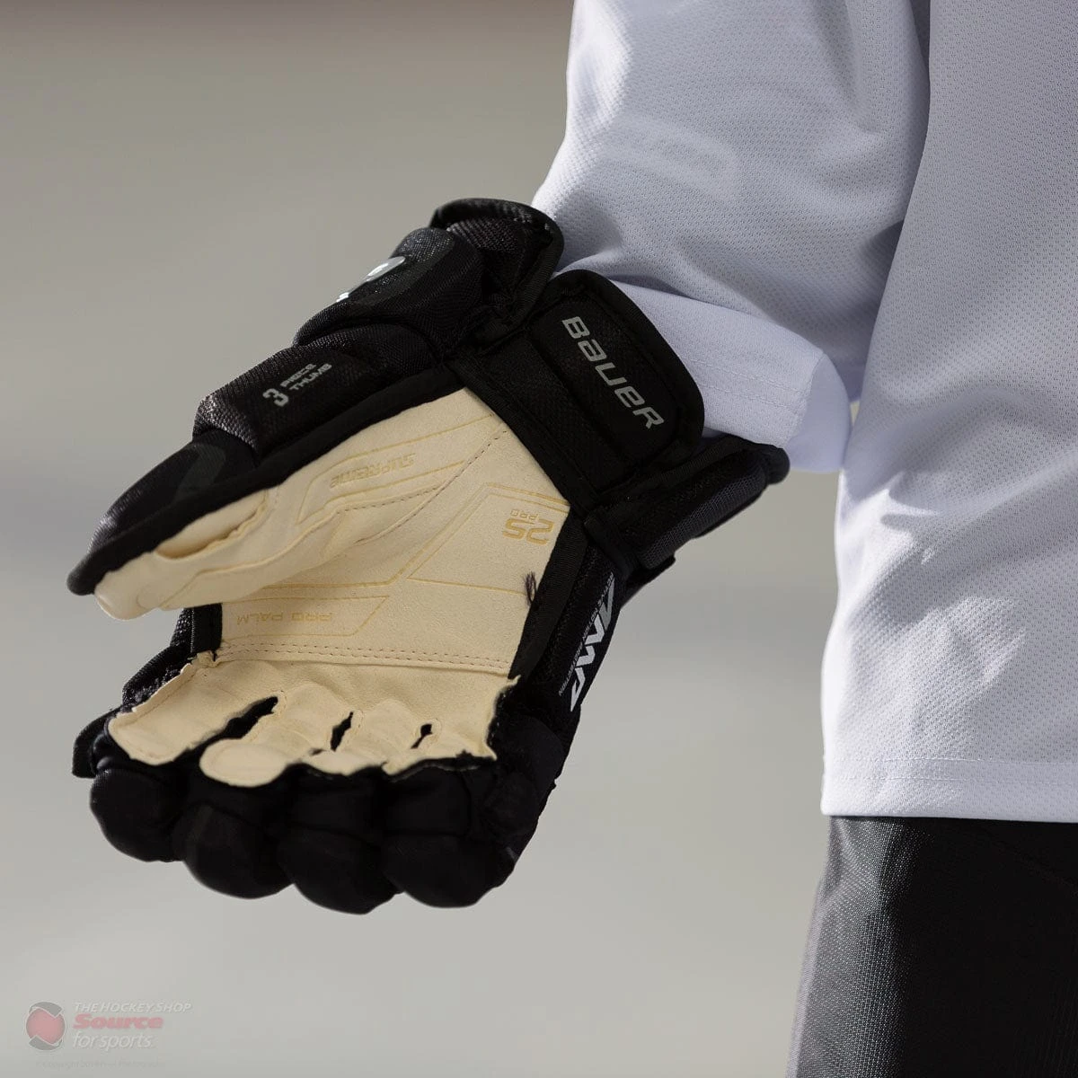 Bauer Supreme 2S Pro Senior Hockey Gloves - Image 9