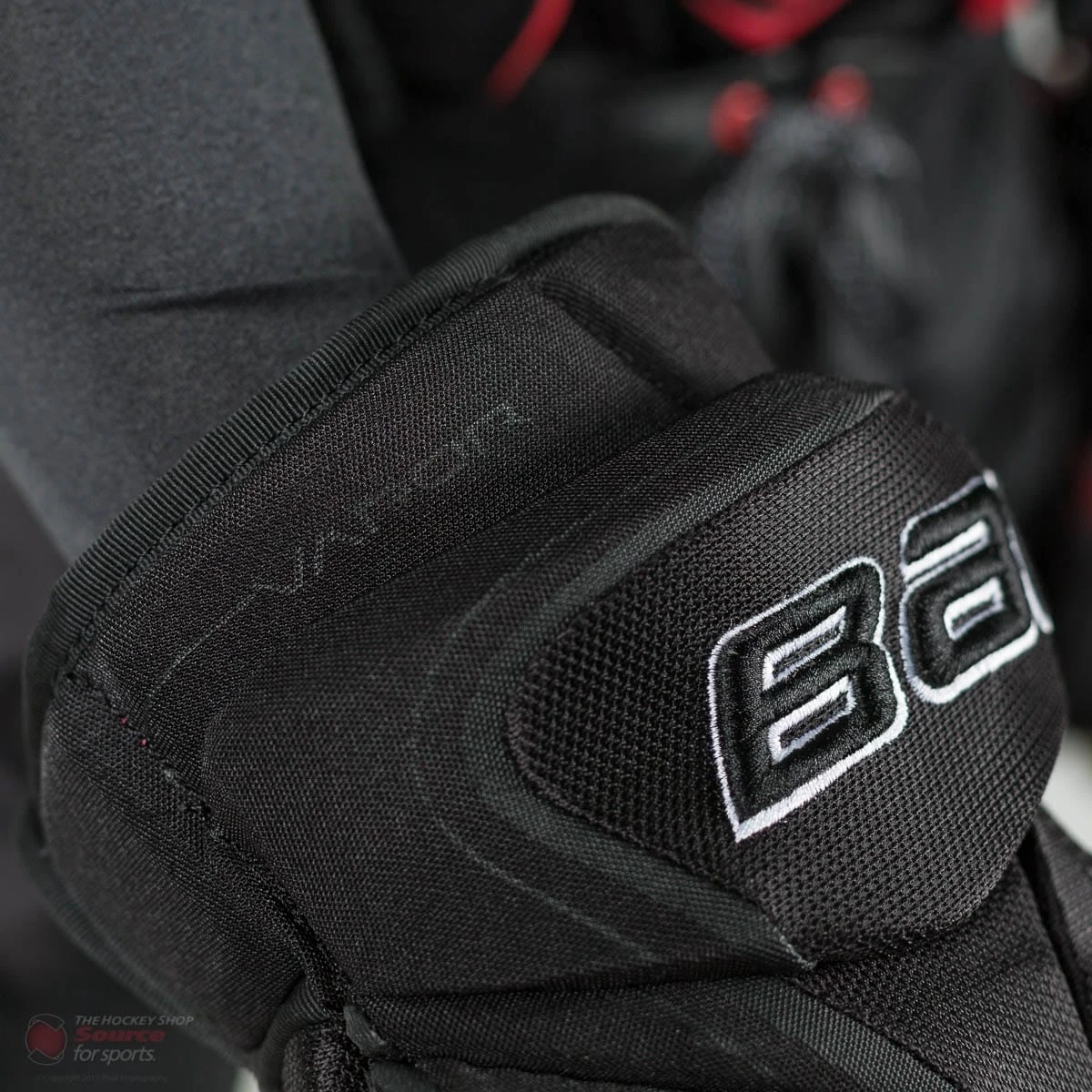 Bauer Vapor 1X Lite Pro Senior Hockey Gloves - Image 7