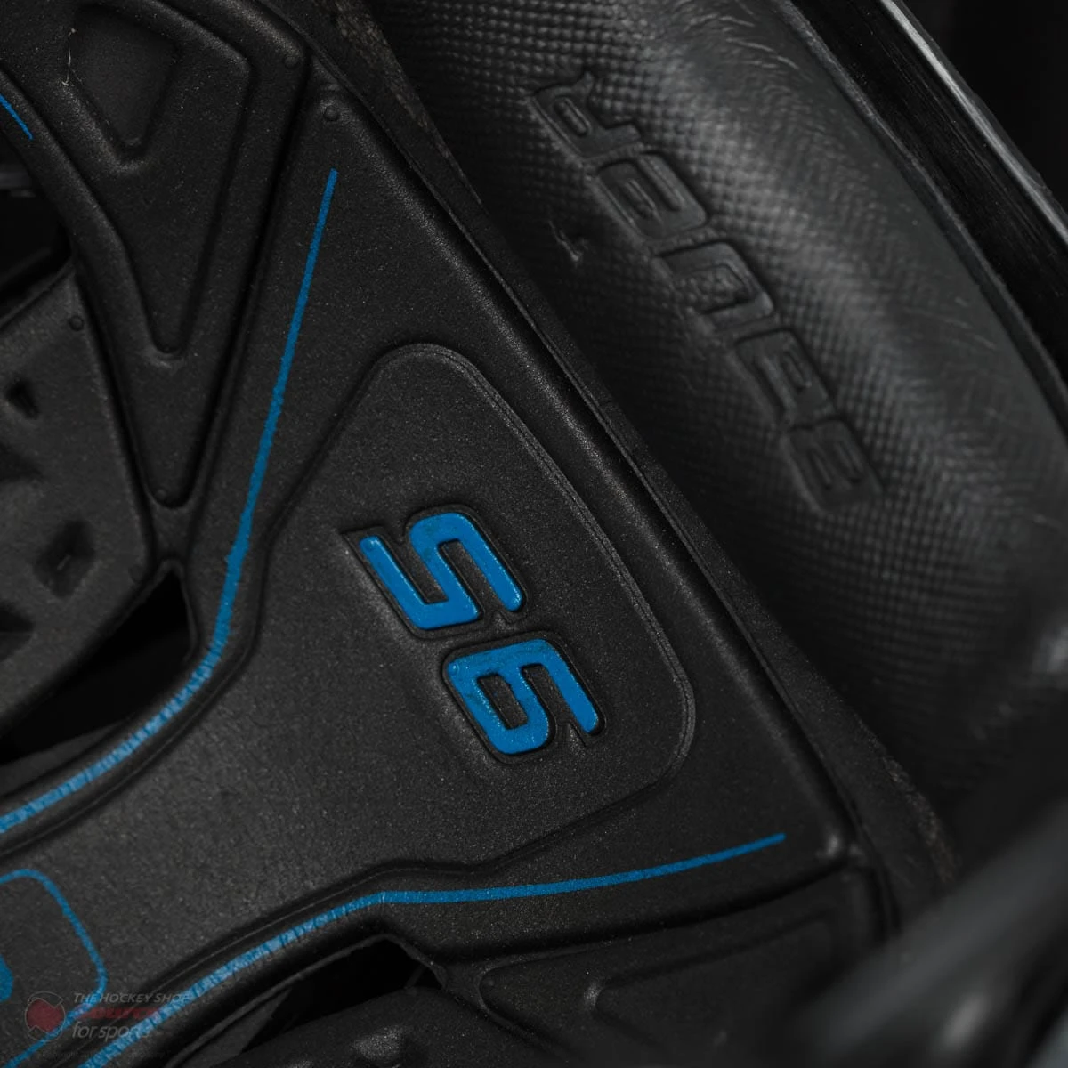 Bauer RE-AKT 95 Hockey Helmet - Image 12