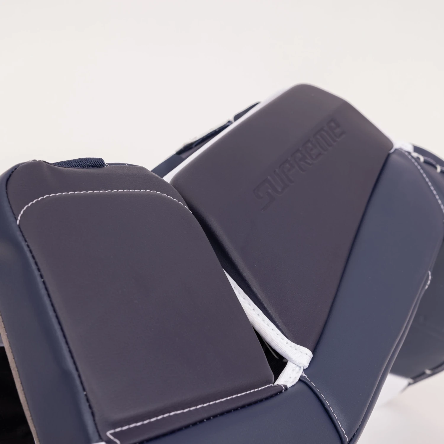 Bauer Supreme M5 Pro Senior Goalie Leg Pads - Image 11