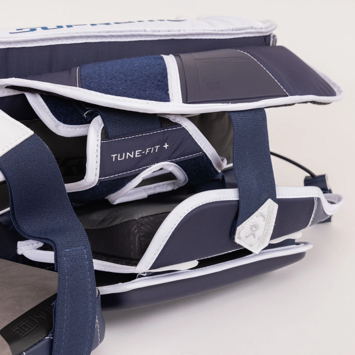 Bauer Supreme M5 Pro Senior Goalie Leg Pads - Image 14