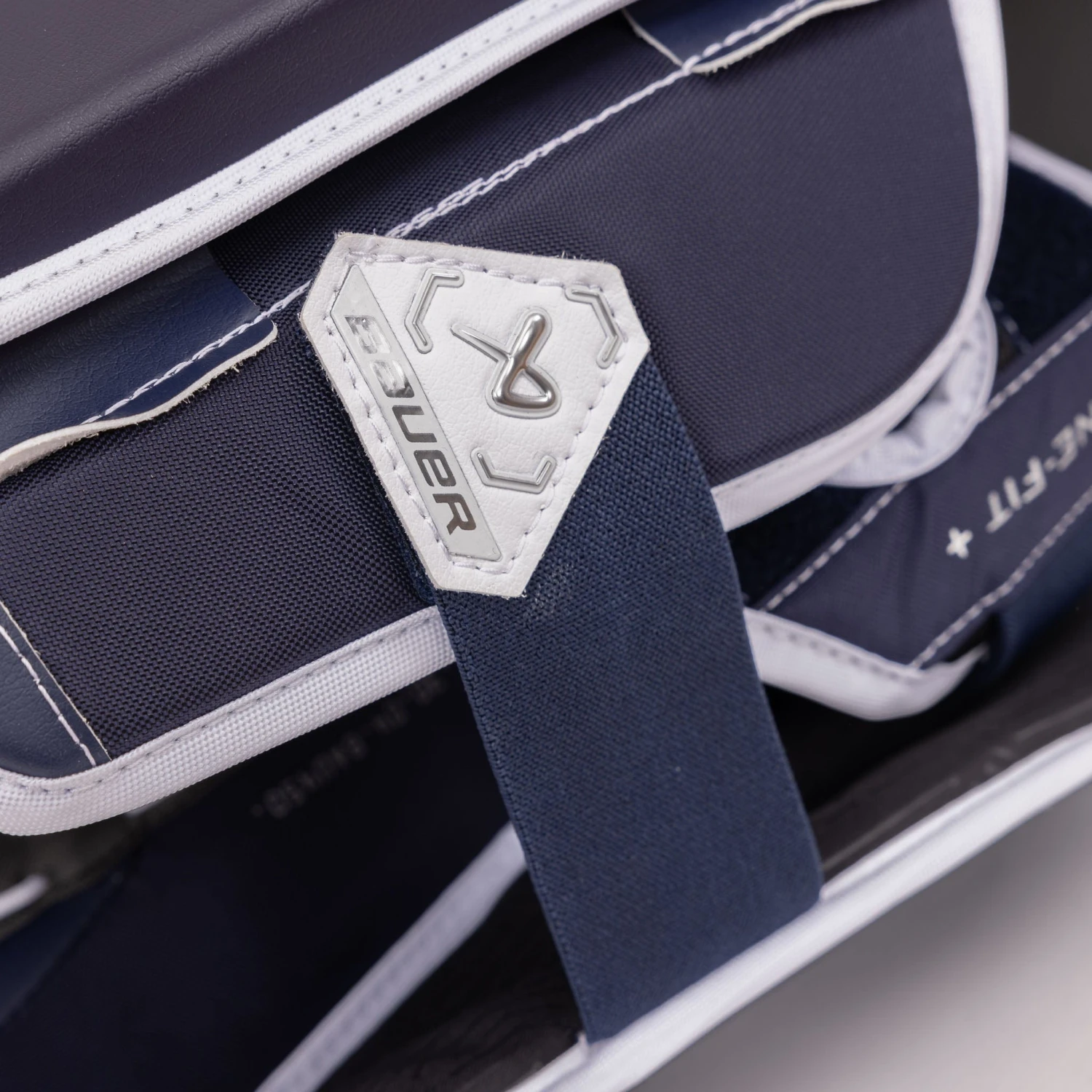 Bauer Supreme M5 Pro Senior Goalie Leg Pads - Image 17