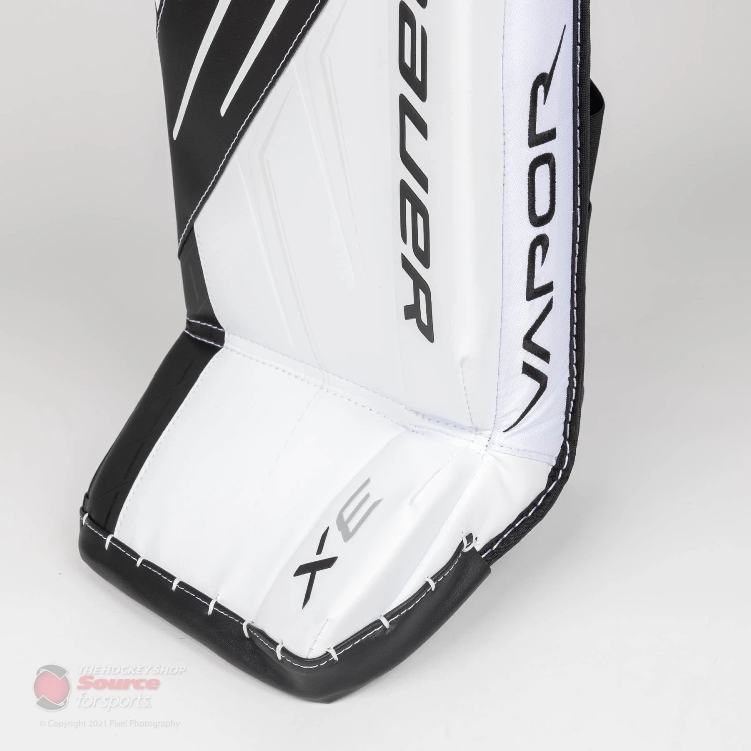 Bauer Vapor 3X Intermediate Goalie Leg Pads - Image 10
