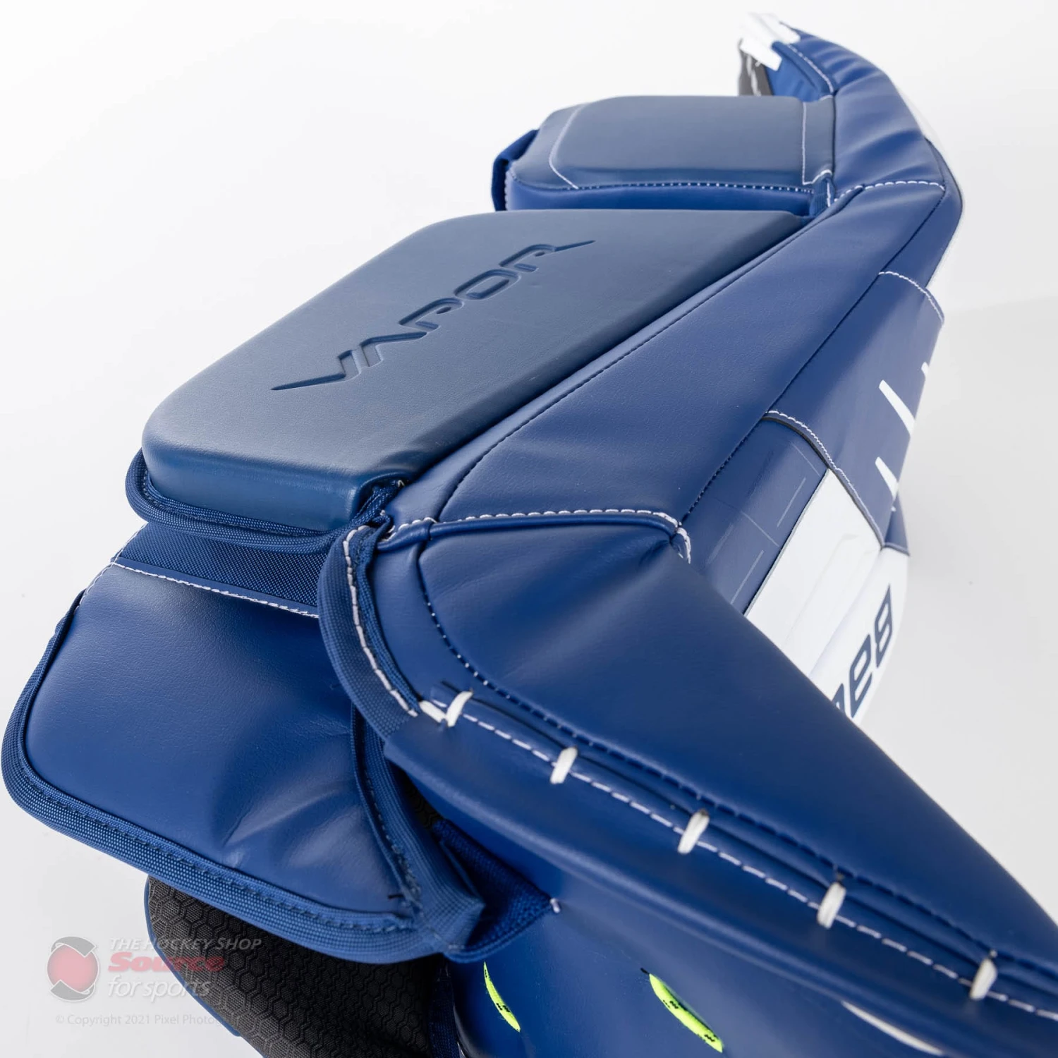 Bauer Vapor 3X Senior Goalie Leg Pads - Image 7