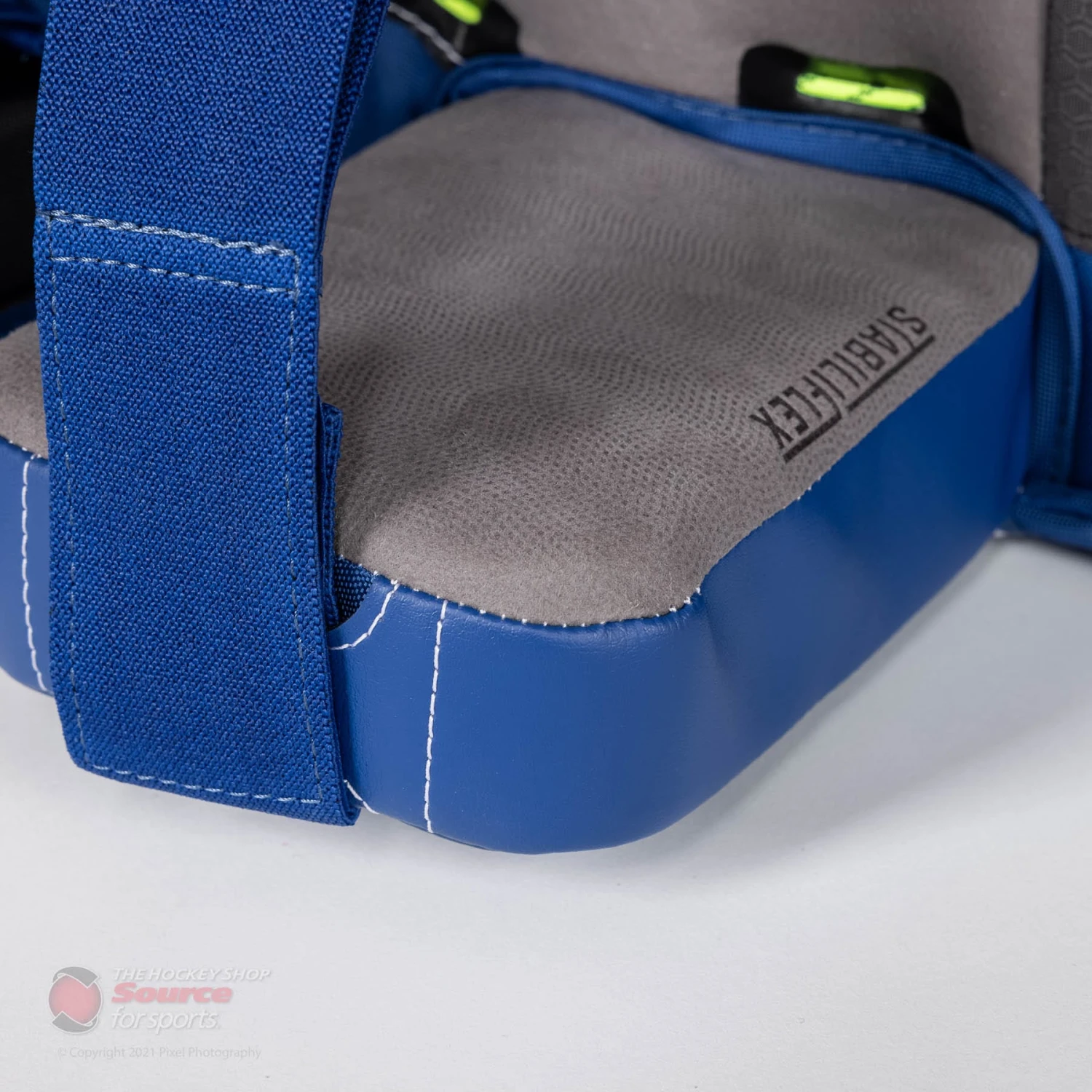 Bauer Vapor 3X Senior Goalie Leg Pads - Image 12