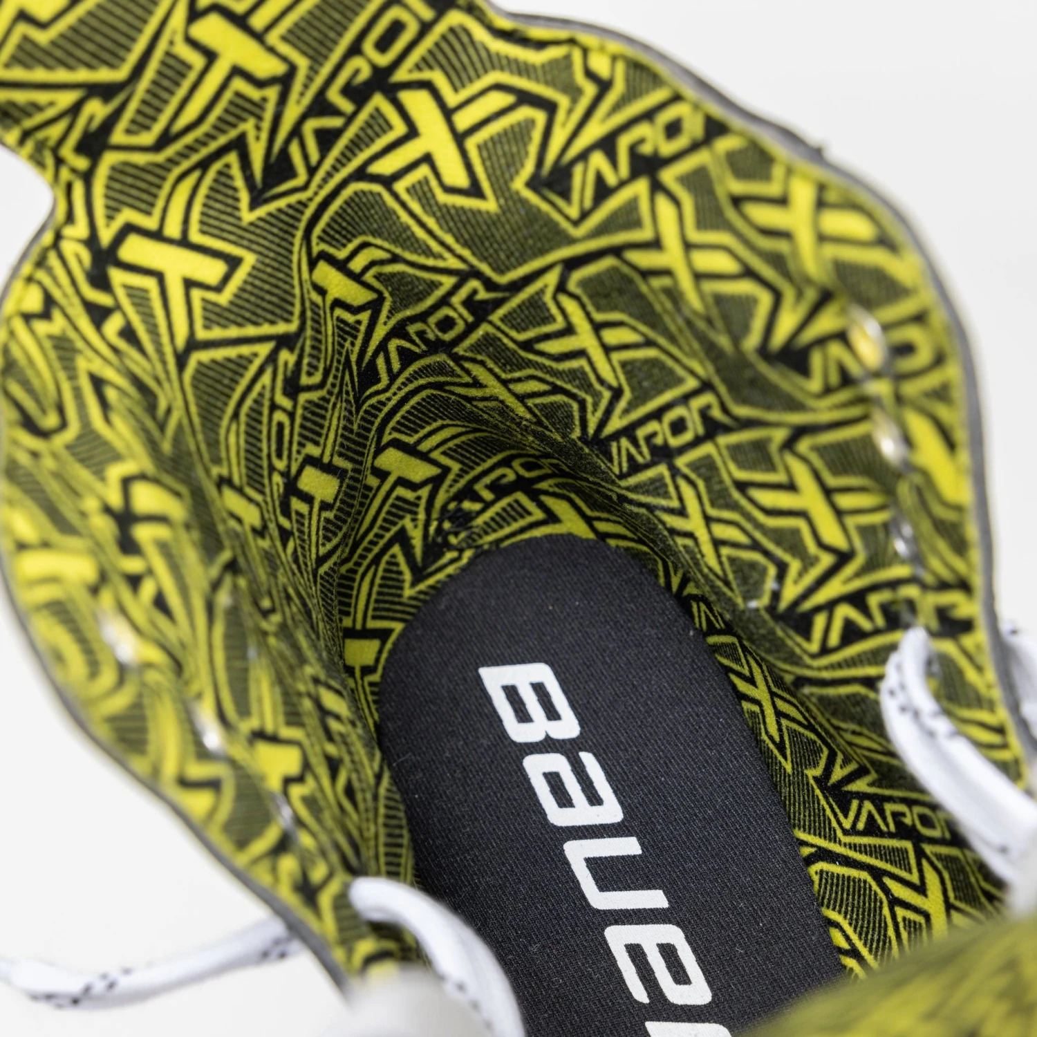 Bauer Vapor X3.5 Junior Roller Hockey Skates - Image 16