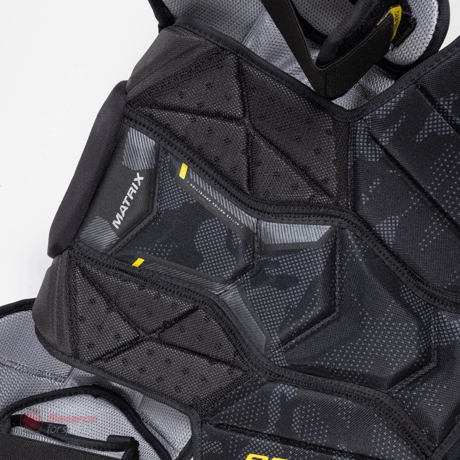Bauer Supreme Matrix Junior Hockey Shoulder Pads (2021) - Image 7