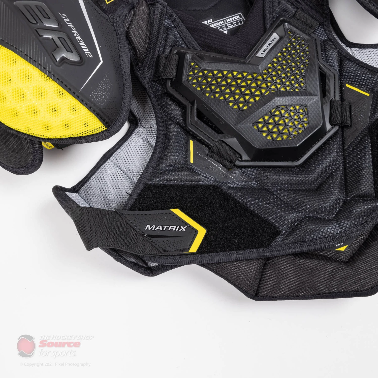 Bauer Supreme Matrix Junior Hockey Shoulder Pads (2021) - Image 3