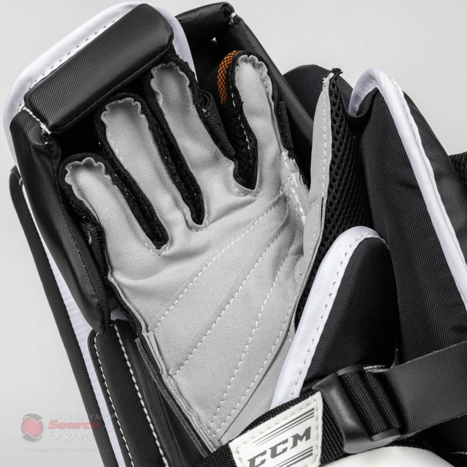 CCM Extreme Flex E5.9 Intermediate Goalie Blocker - Source Exclusive - Image 6