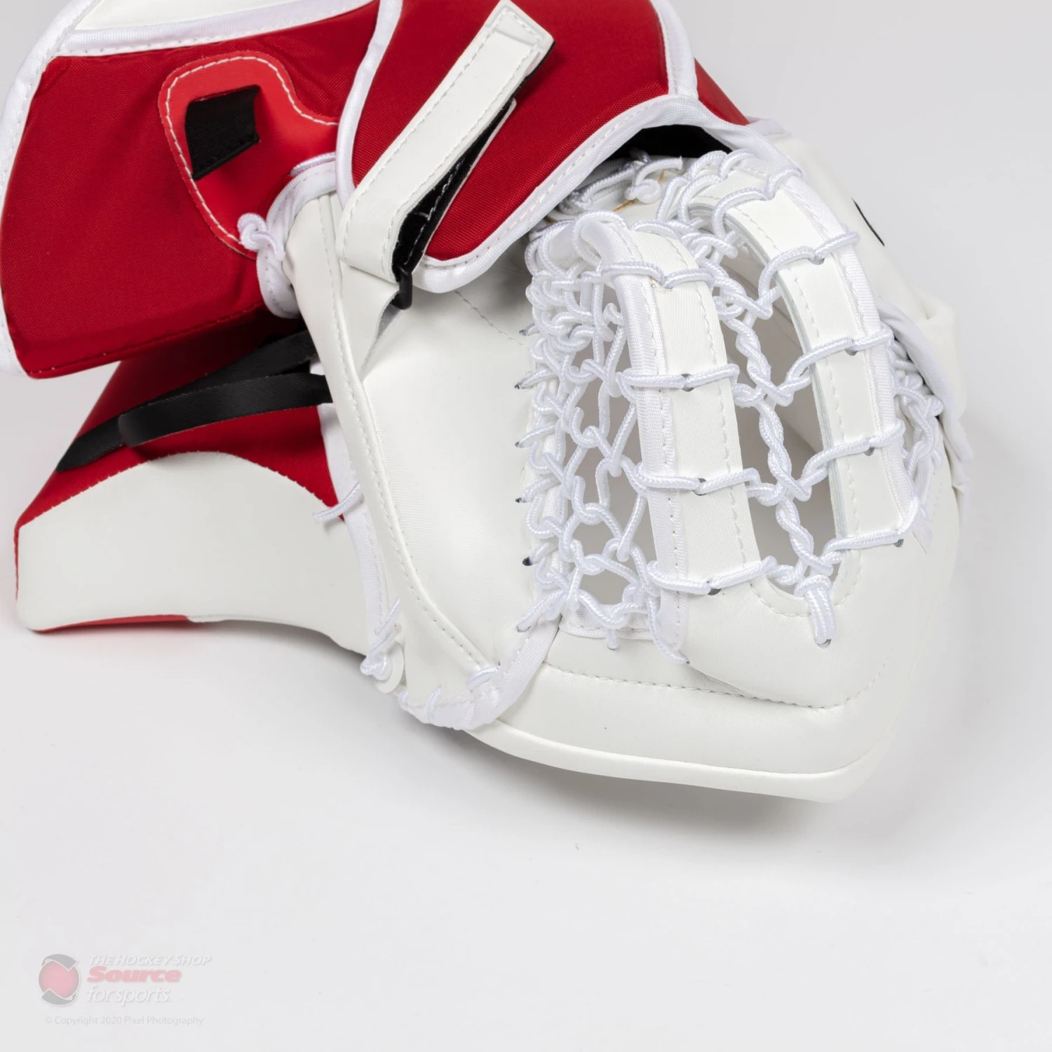 CCM Axis A1.9 Senior Goalie Catcher - Image 6