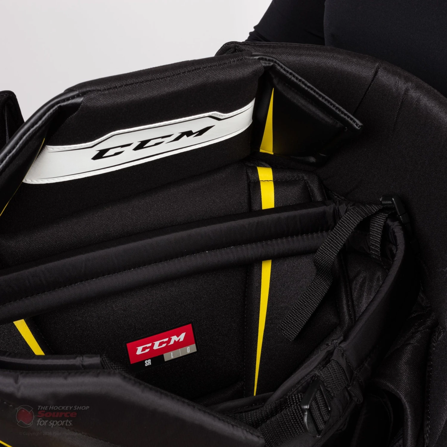 CCM Axis A1.9 Senior Goalie Pants - Image 8