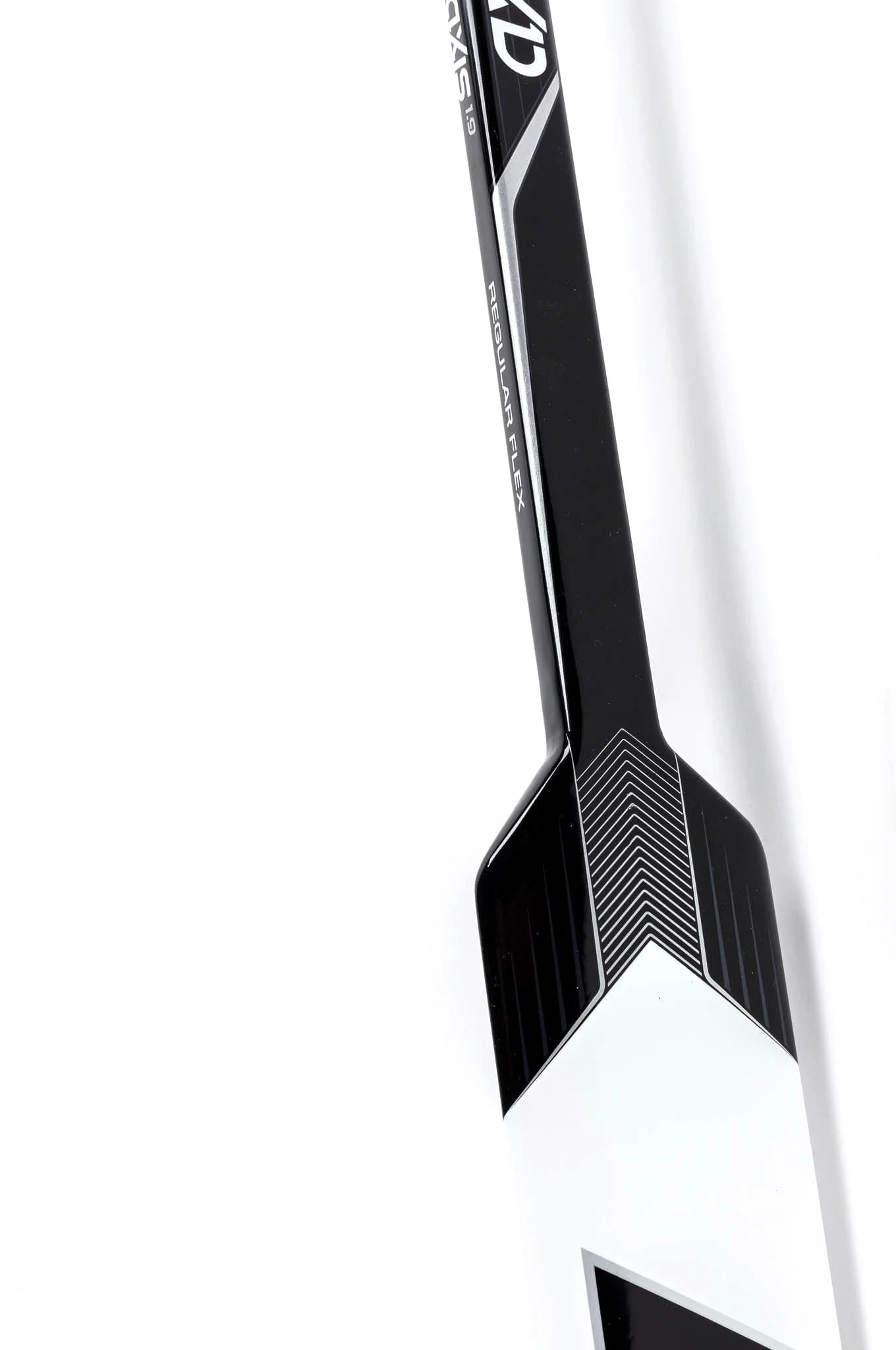 CCM Axis 1.9 Intermediate Goalie Stick - Image 5