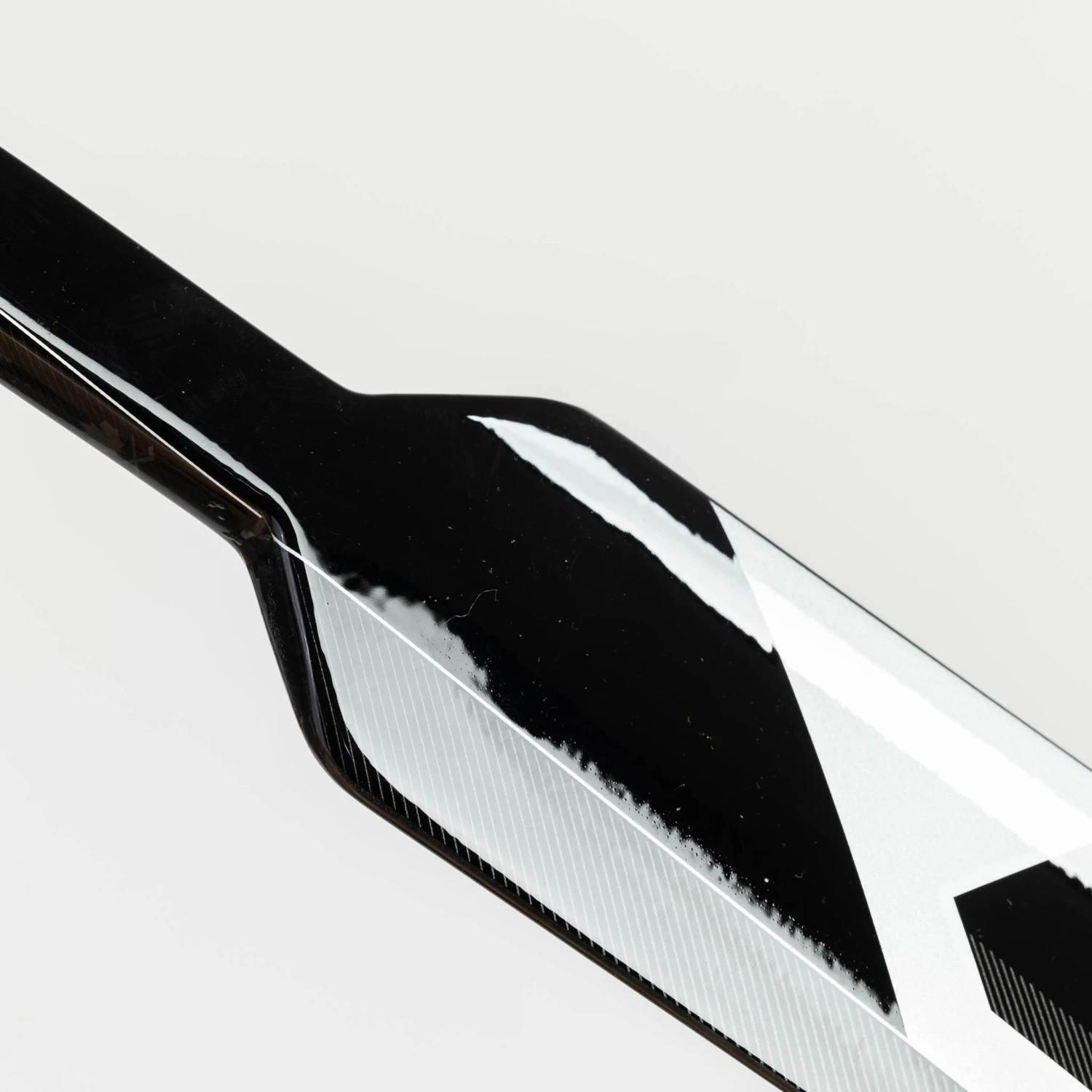 CCM Extreme Flex E5.5 Intermediate Goalie Stick - Image 4