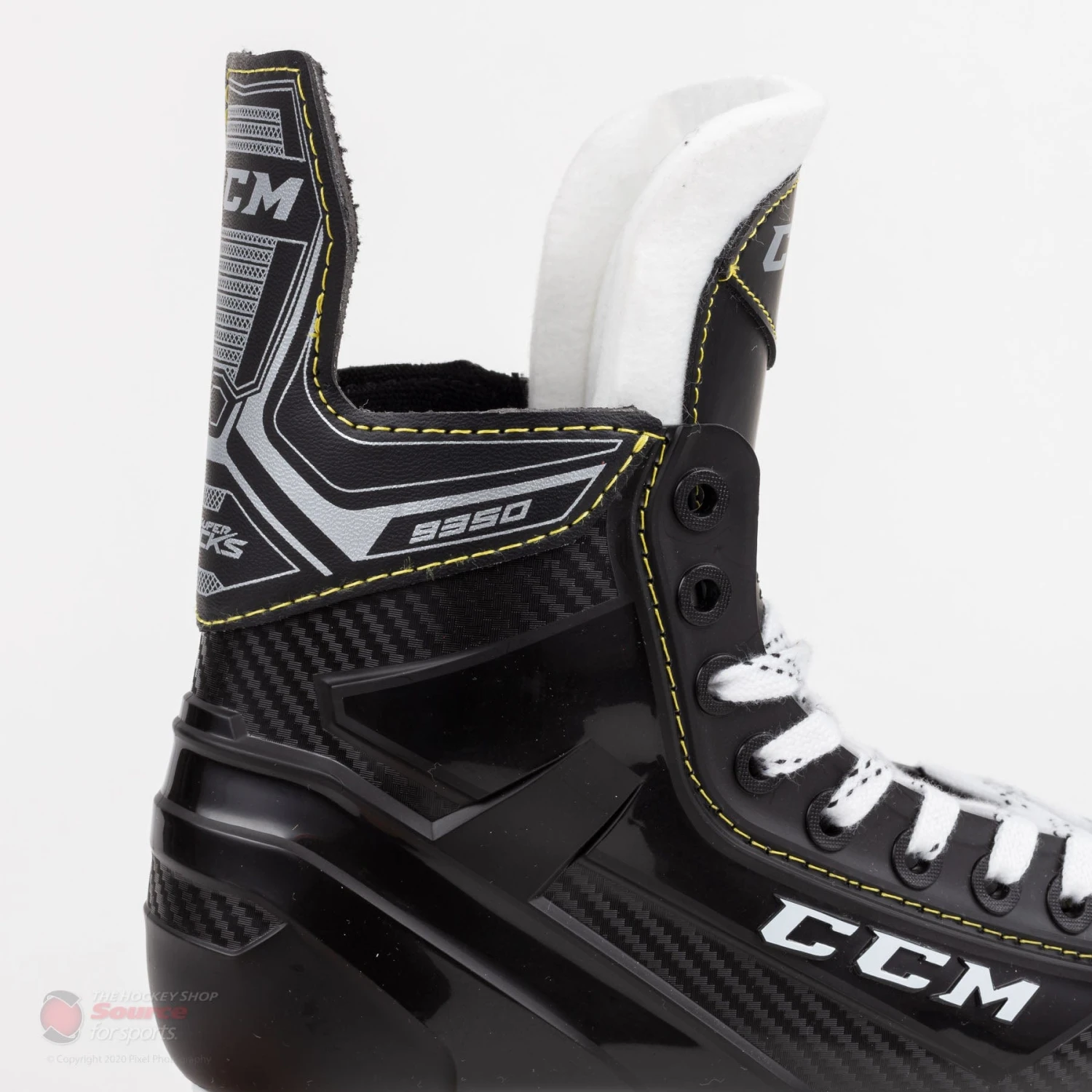 CCM Super Tacks 9350 Junior Hockey Skates - Image 2