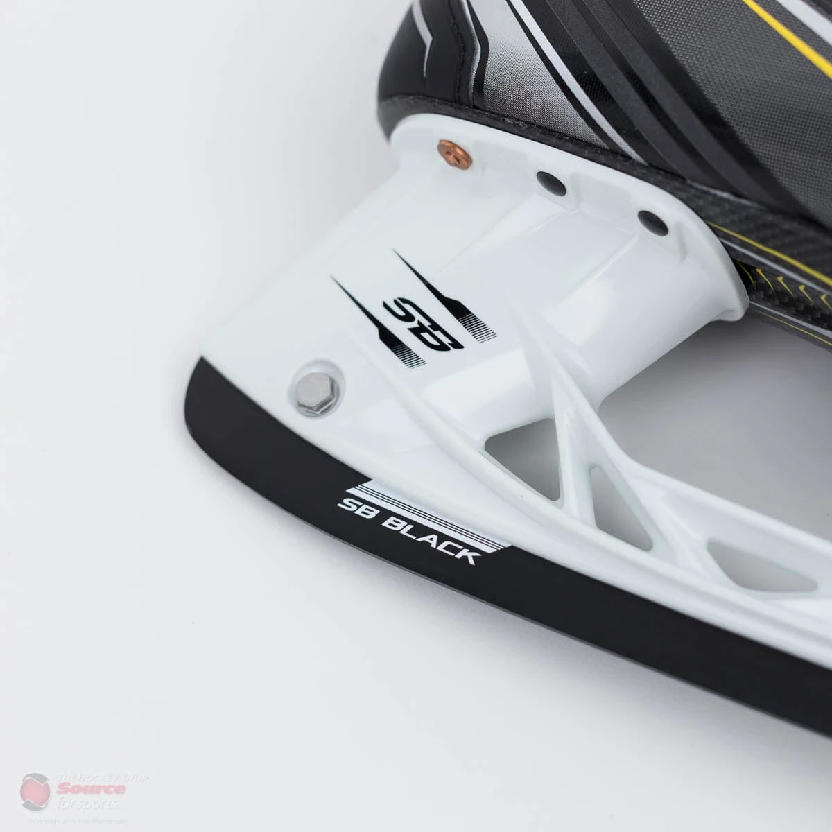 CCM Tacks 9090 Senior Hockey Skates - Image 9