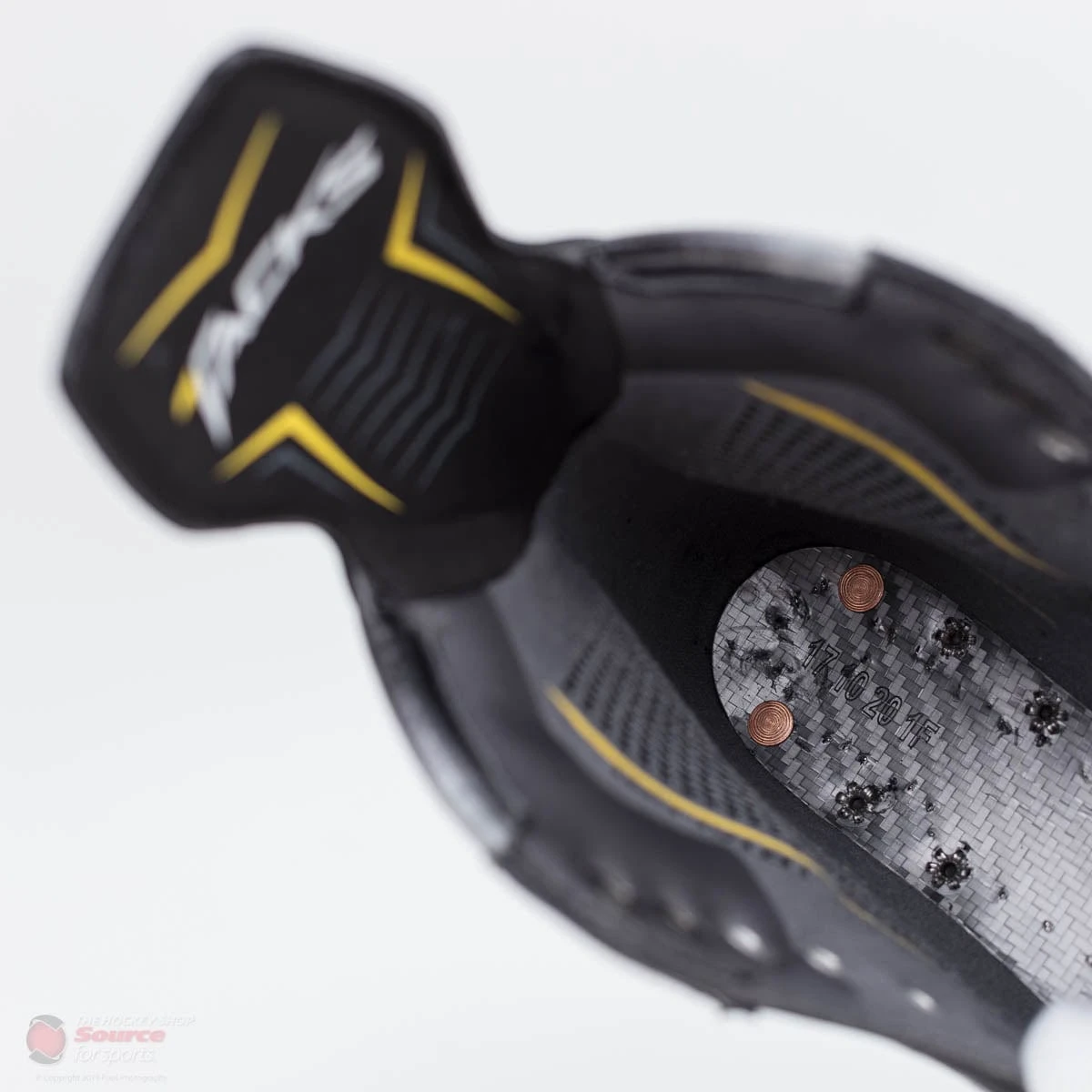 CCM Tacks 9090 Senior Hockey Skates - Image 16