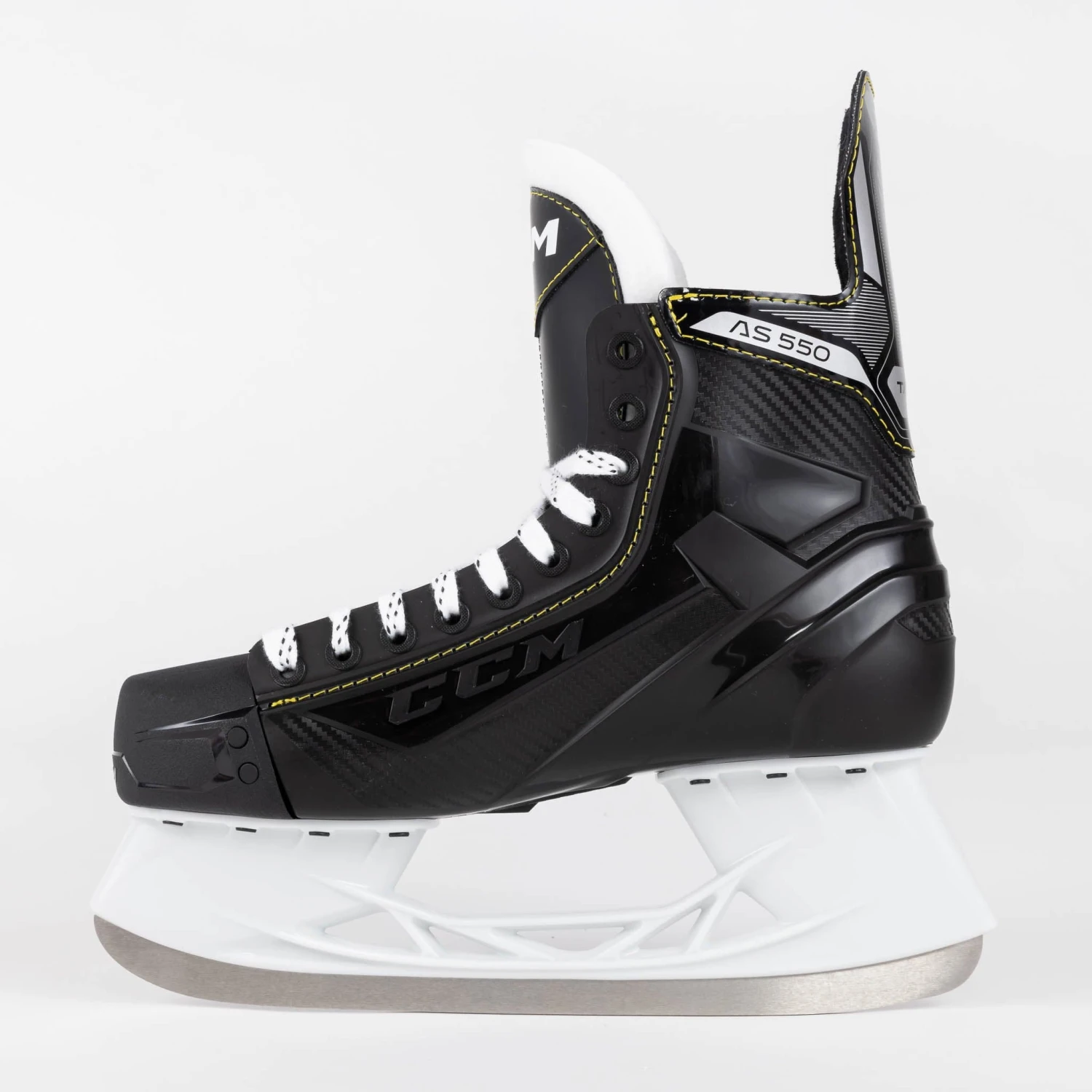 CCM Tacks AS550 Junior Hockey Skates - Image 2