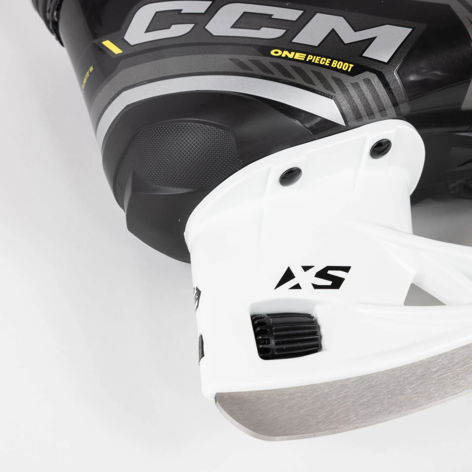 CCM Tacks AS570 Junior Hockey Skates - Image 10