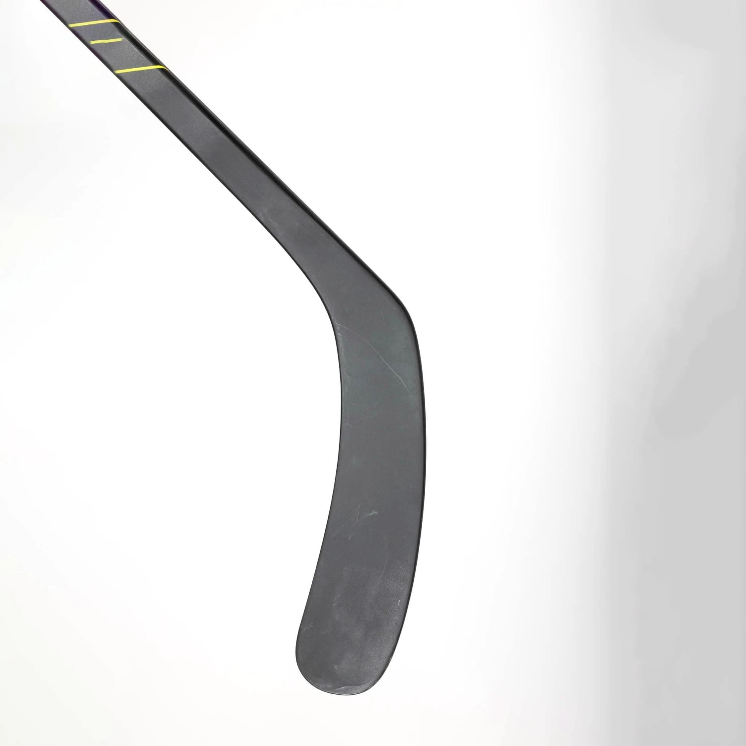 CCM Super Tacks 9360 Intermediate Hockey Stick - Image 3