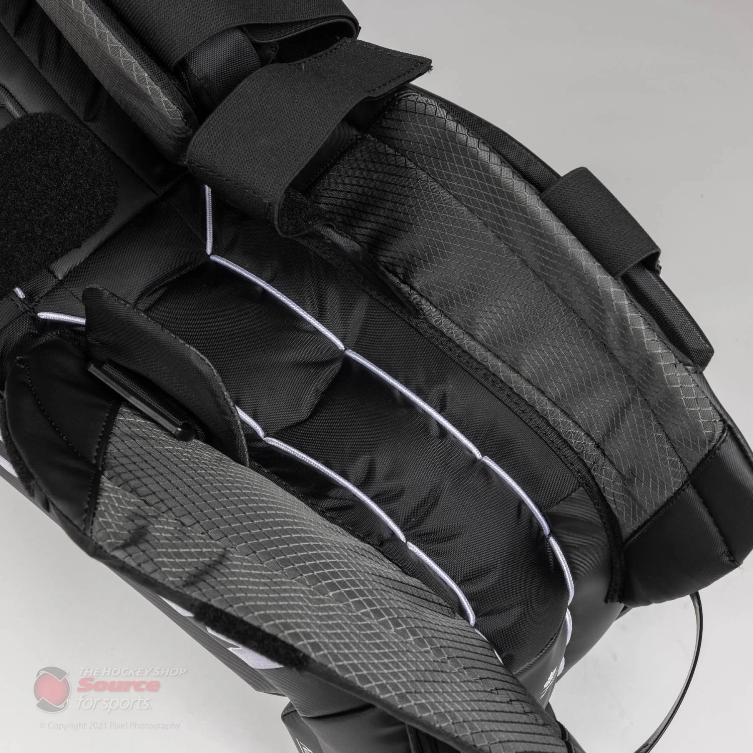 CCM Extreme Flex E5.5 Junior Goalie Leg Pads - Source Exclusive - Image 10