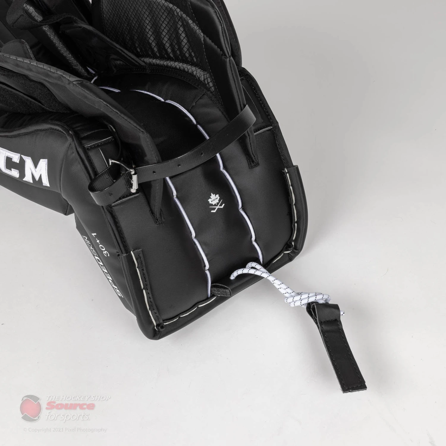 CCM Extreme Flex E5.5 Junior Goalie Leg Pads - Source Exclusive - Image 13