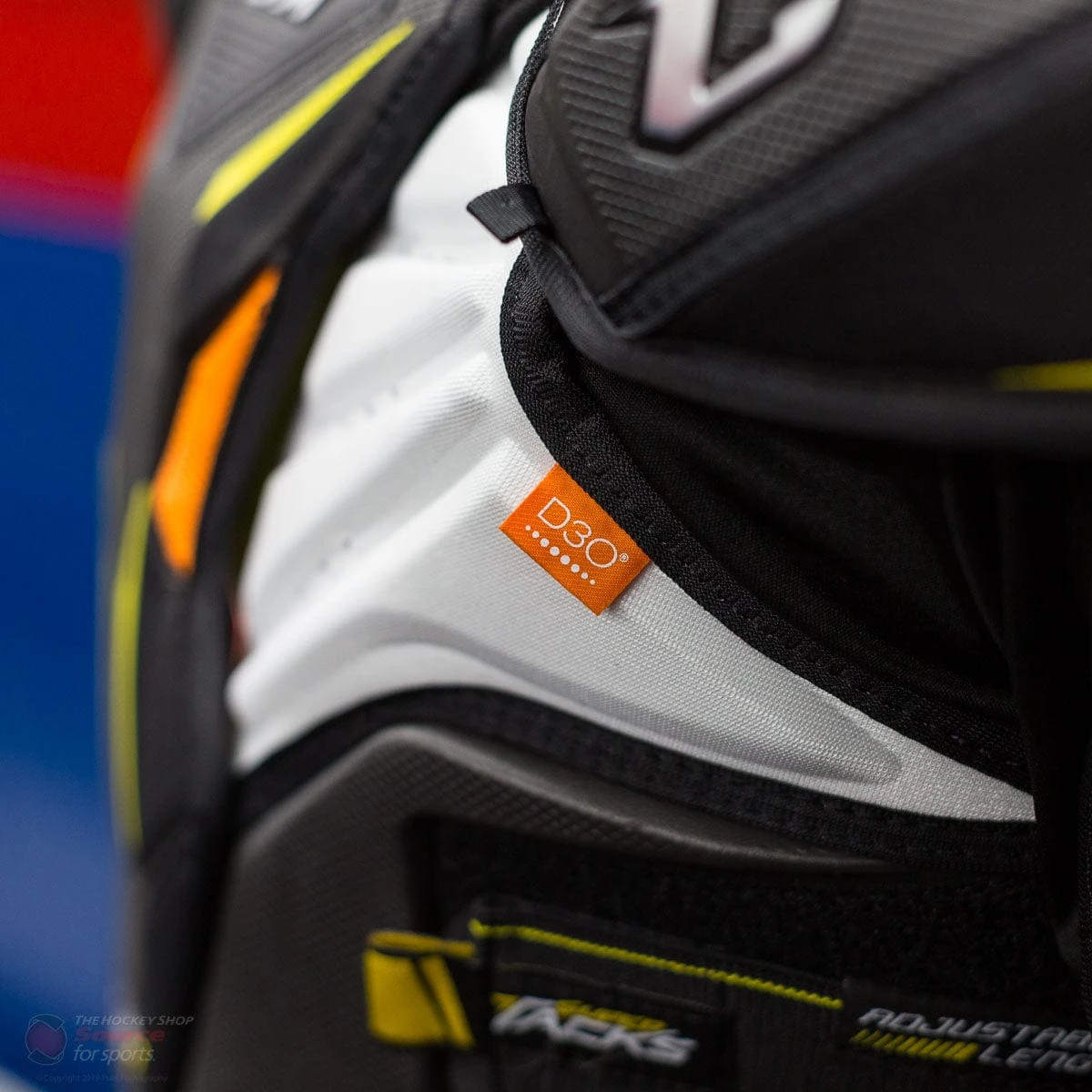 CCM Super Tacks AS1 Senior Hockey Shoulder Pads - Image 12