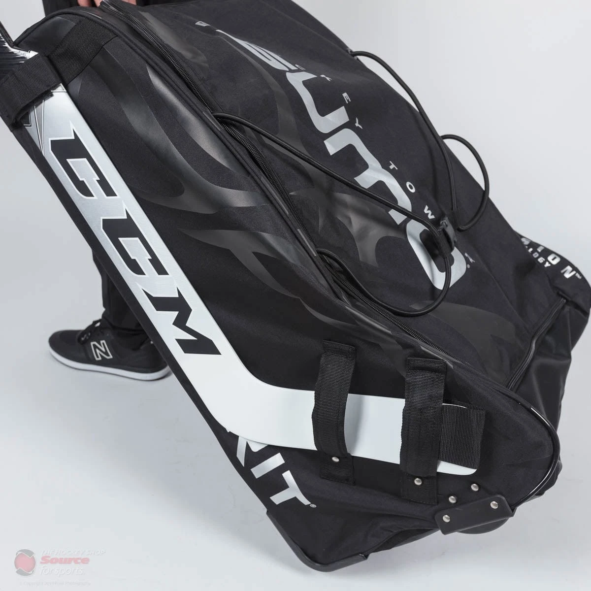 Grit GT4 Sumo Senior Tower Goalie Wheel Bag - Image 14