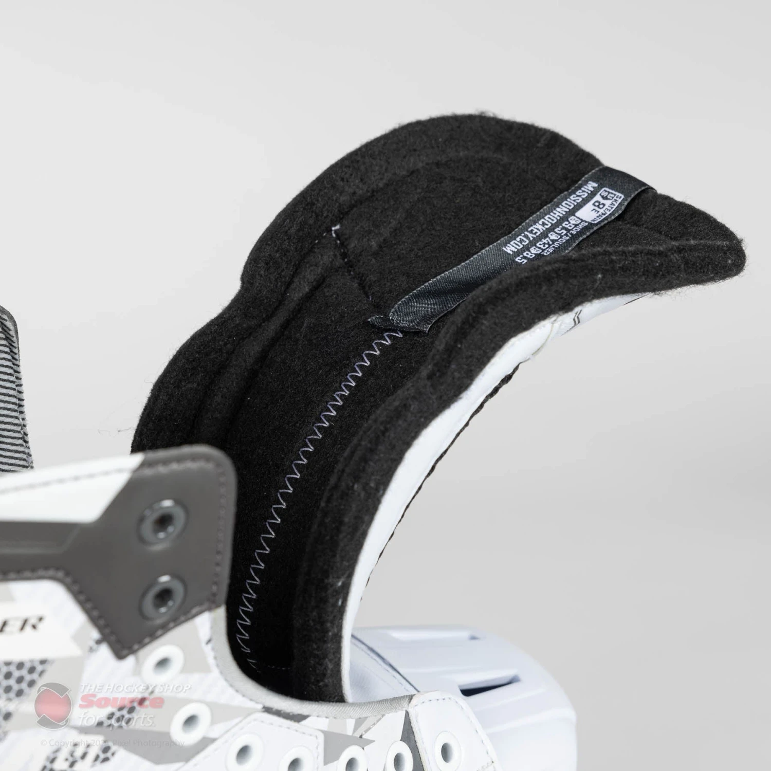 Mission Inhaler WM03 Senior Roller Hockey Skates - Image 18