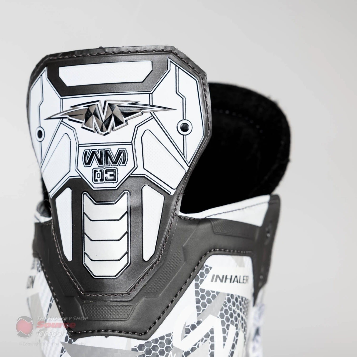 Mission Inhaler WM03 Senior Roller Hockey Skates - Image 6