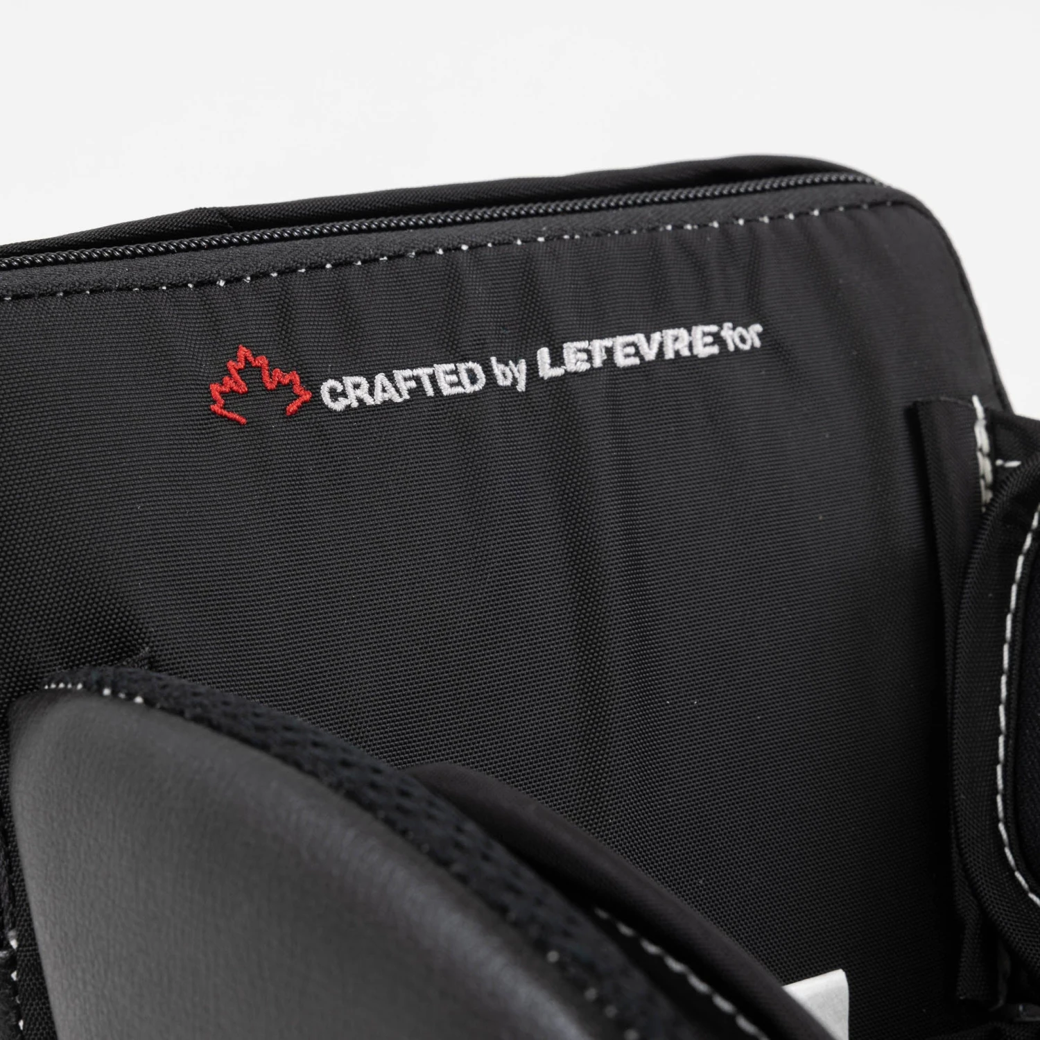 TRUE L20.2 Senior Goalie Blocker - Domestic - Image 5