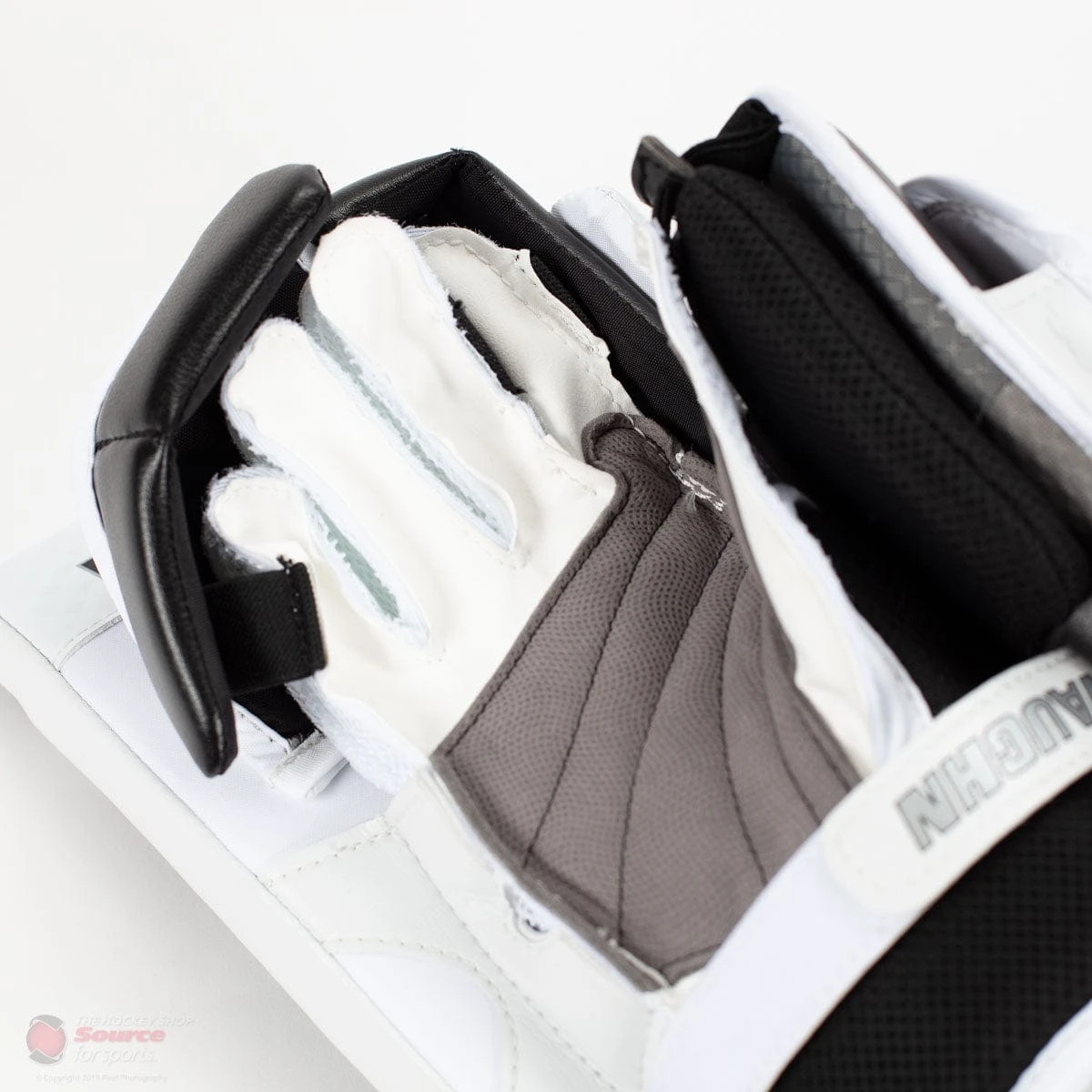 Vaughn Ventus SLR2 Intermediate Goalie Blocker - Image 8