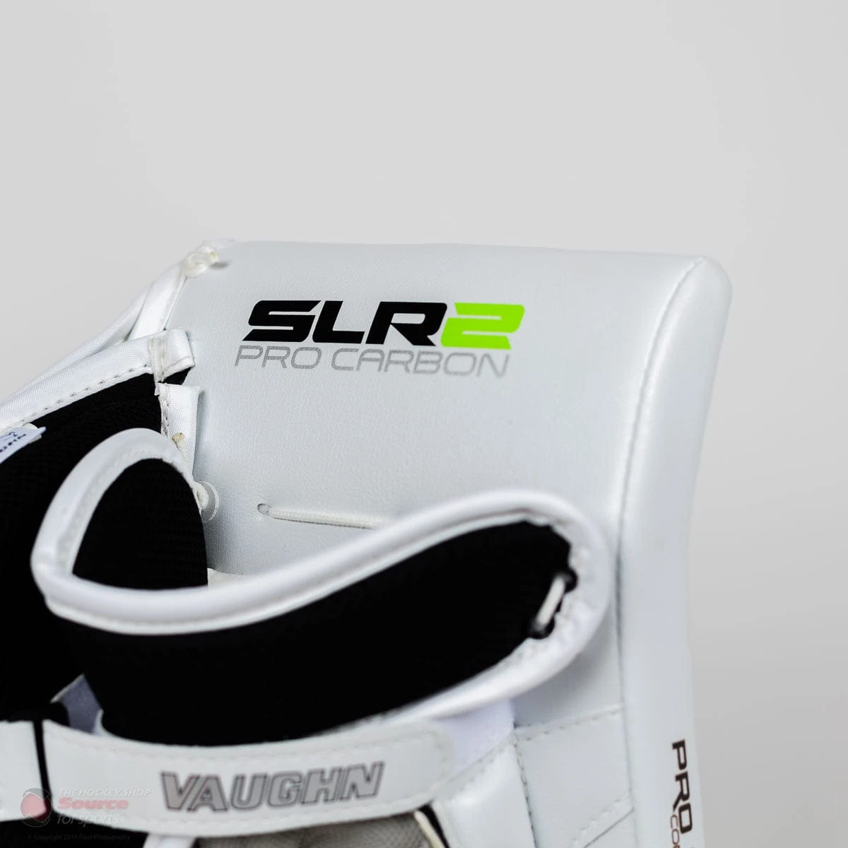 Vaughn Ventus SLR2 Pro Carbon Senior Goalie Blocker - Image 9