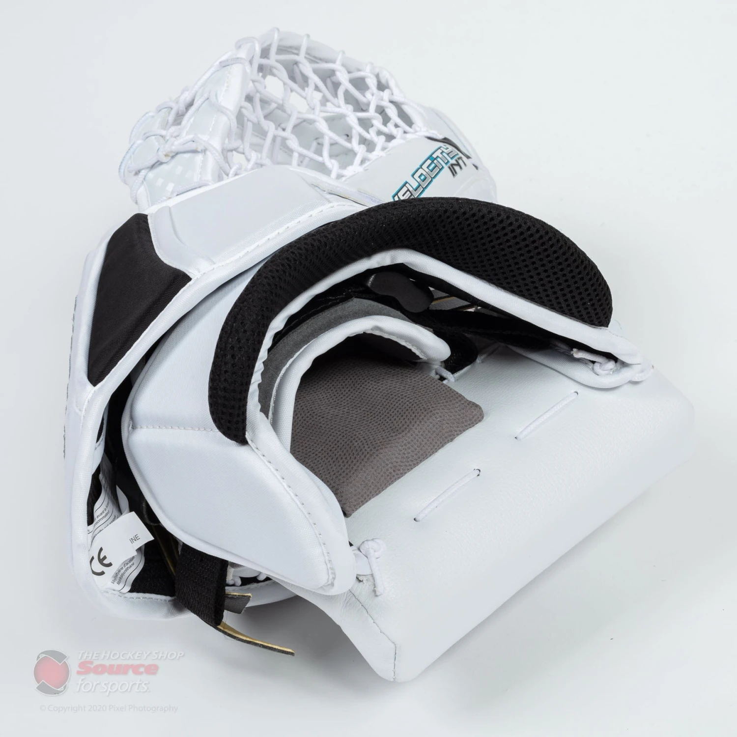 Vaughn Velocity V9 Intermediate Goalie Catcher - Image 9