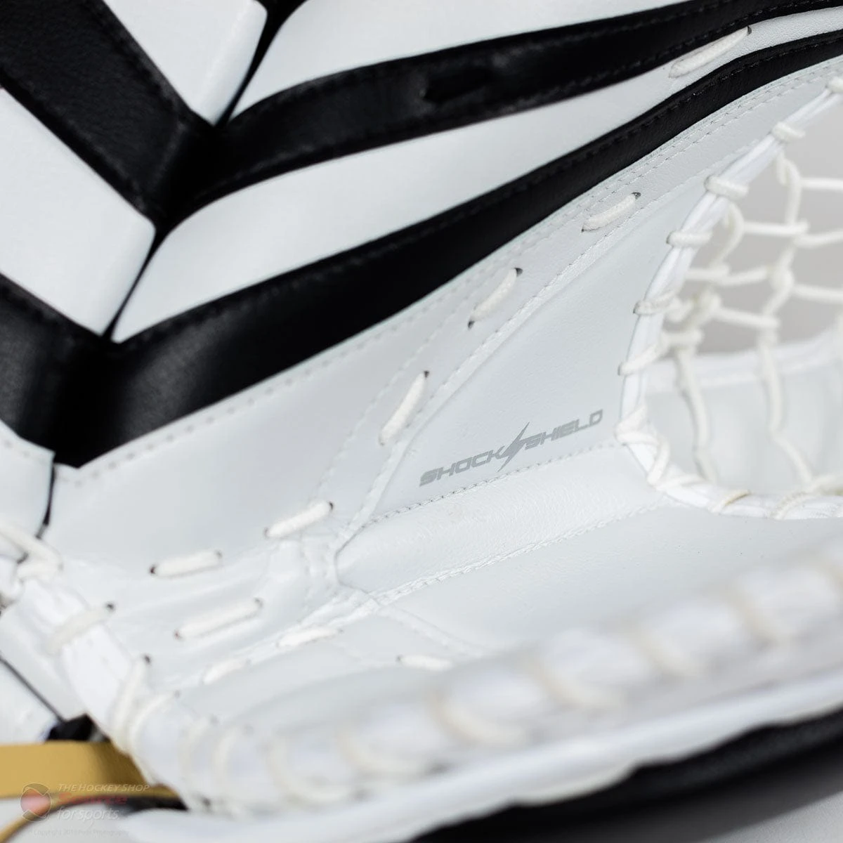 Vaughn Ventus SLR2 Pro Carbon Senior Goalie Catcher - Image 5