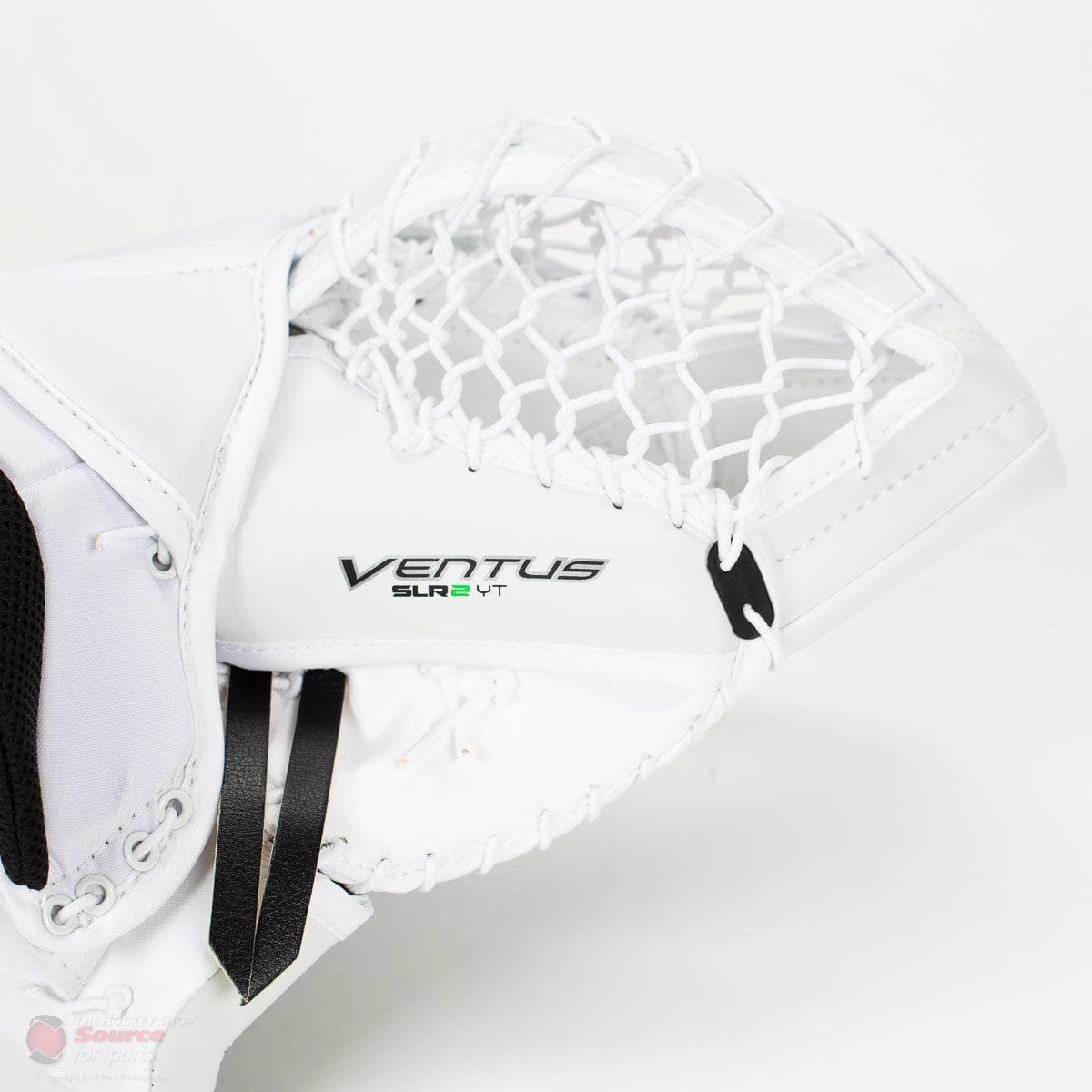 Vaughn Ventus SLR2 Youth Goalie Catcher - Image 4