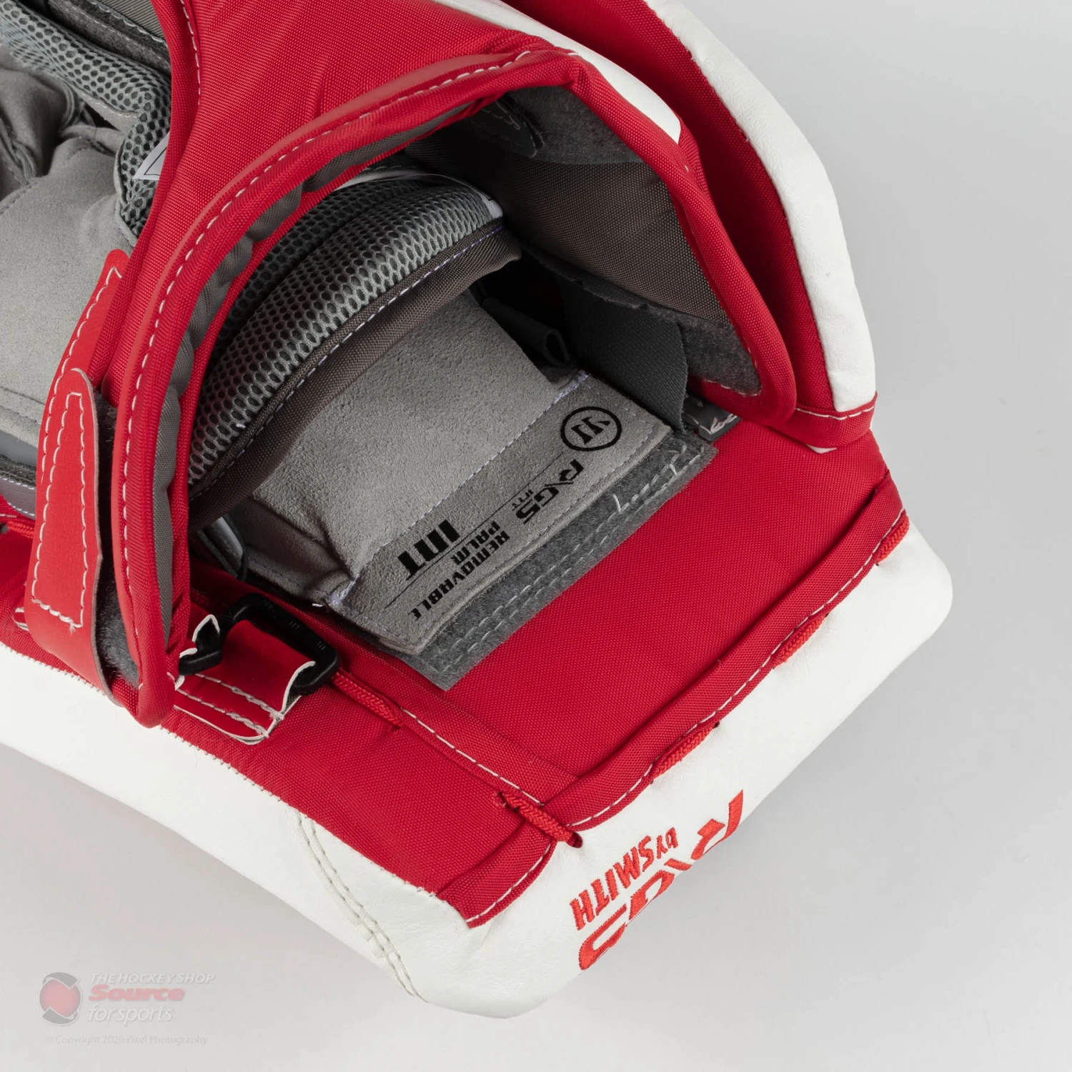 Warrior Ritual G5 Intermediate Goalie Blocker - Image 6