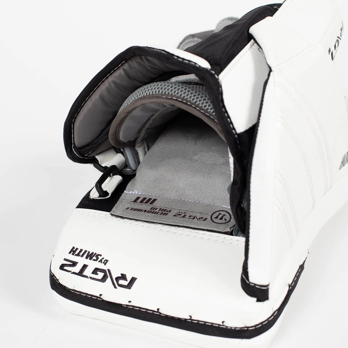 Warrior Ritual GT2 Intermediate Goalie Blocker - Image 7