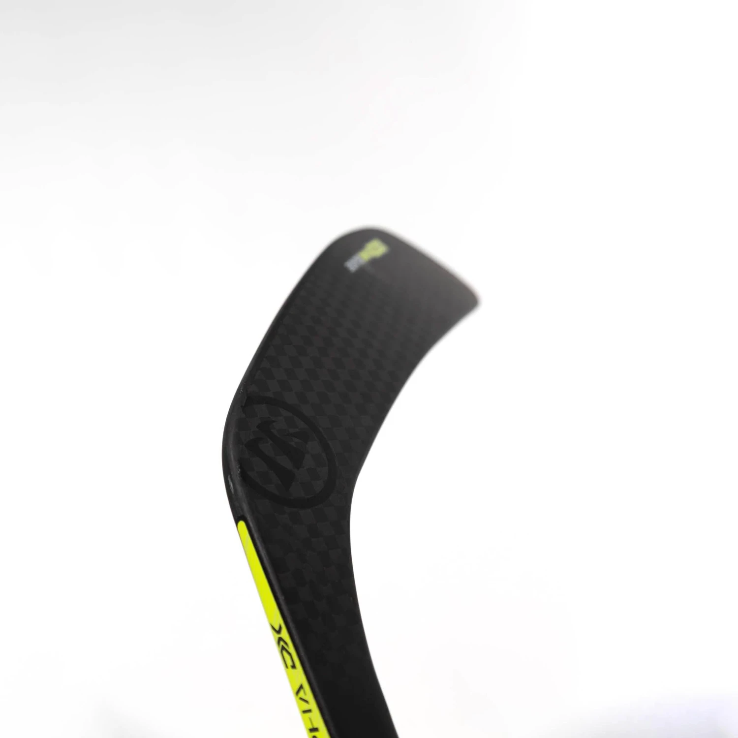 Warrior Alpha DX Pro Team Intermediate Hockey Stick - Image 10