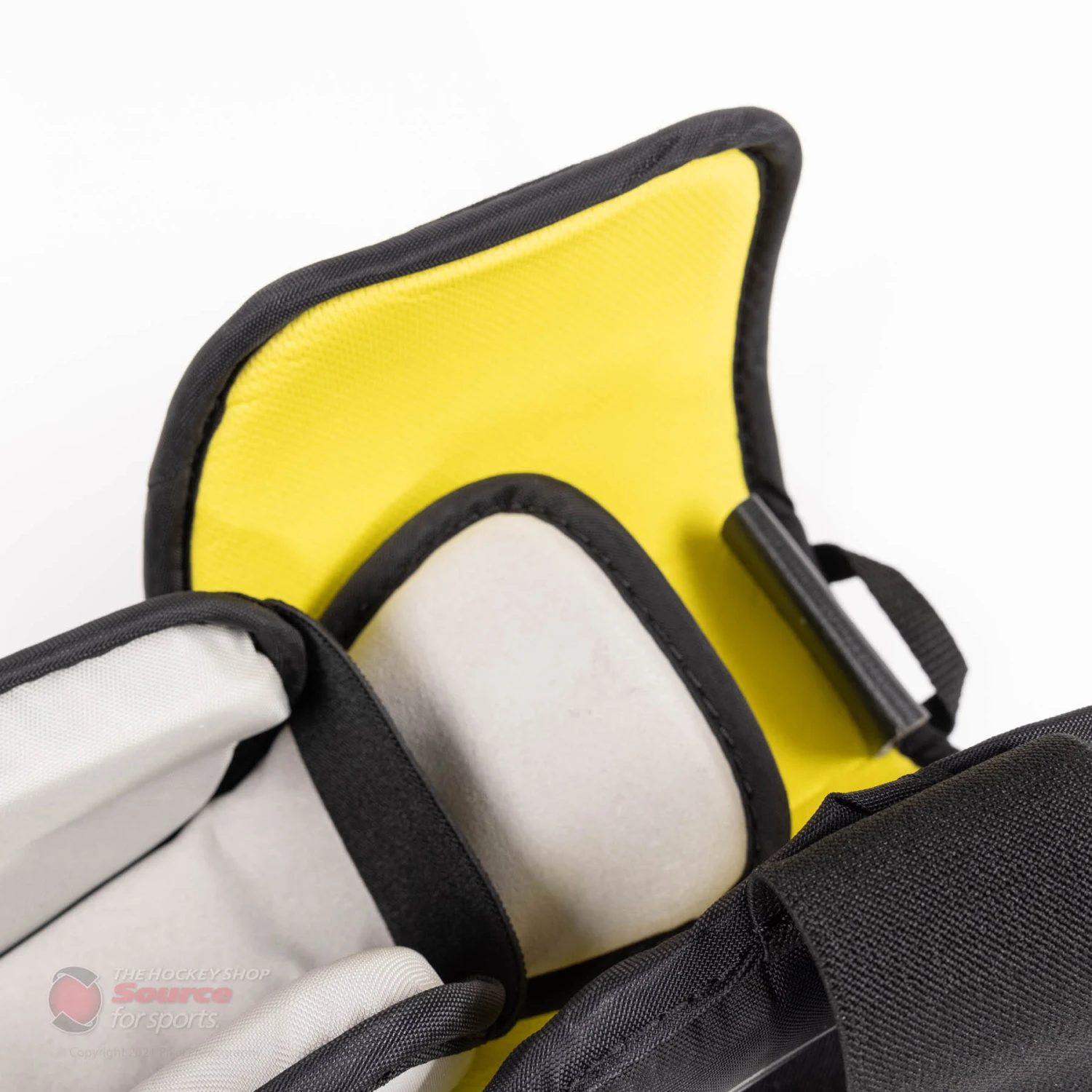 Warrior Ritual X3 E Intermediate Goalie Knee Pads - Image 6