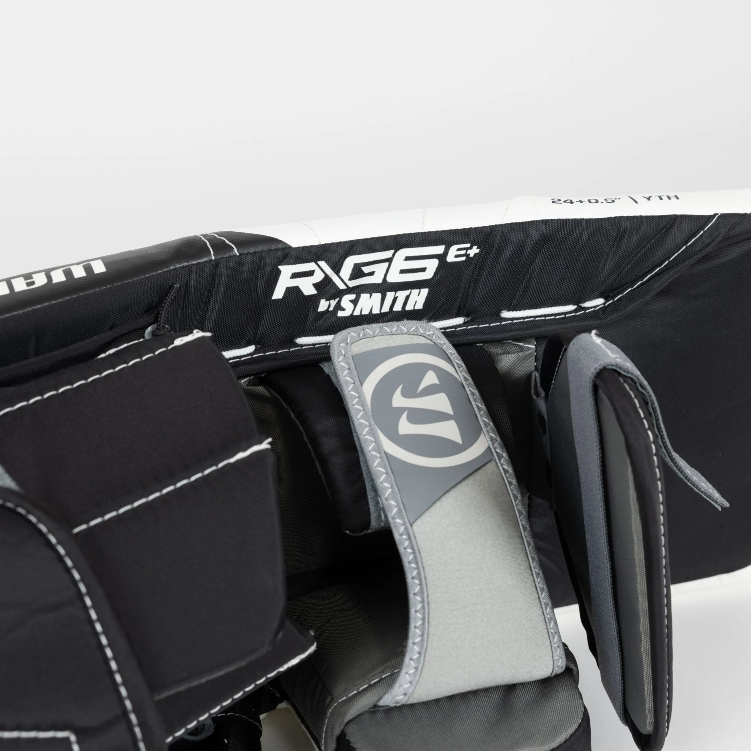Warrior Ritual G6 E+ Youth Goalie Leg Pads - Image 8
